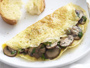 mushroom and parsley omelette