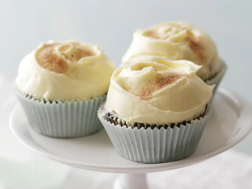 cinnamon swirl cupcakes