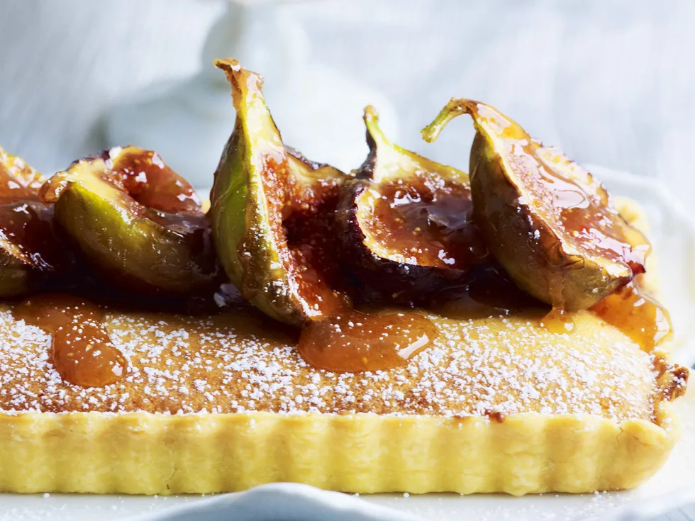 frangipane tart with caramelised figs