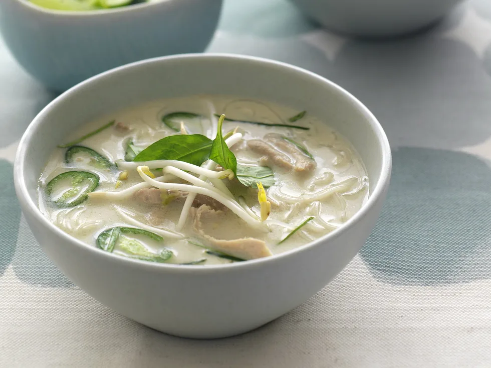 coconut, chicken and kaffir lime