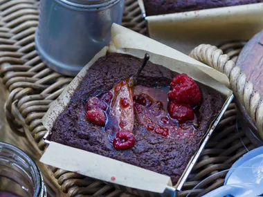 chocolate pear cakes