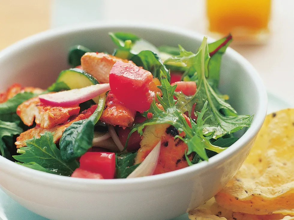 tandoori chicken saladwith pappadums