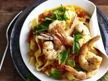 PAPPARDELLE WITH SAFFRONTOMATO & PRAWNS