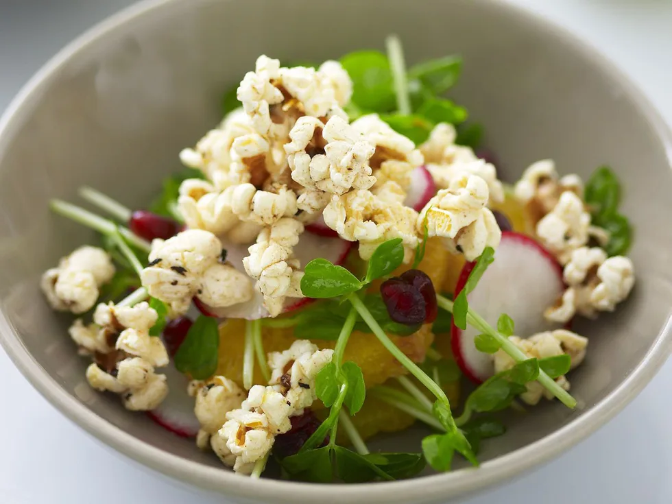 pomegranate salad with chilli popcorn