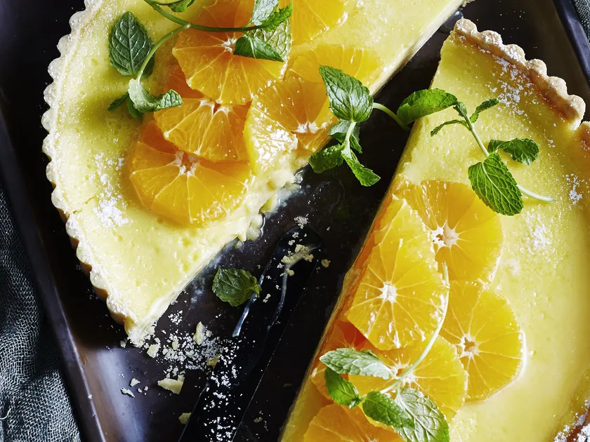 Tangelo tart with tangelo salad