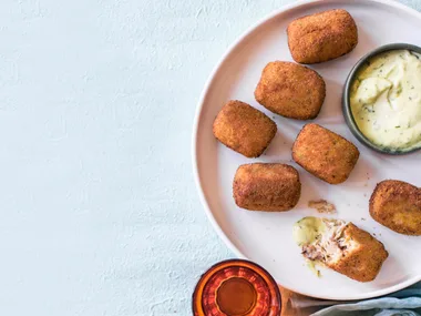 Chicken and bacon croquettes