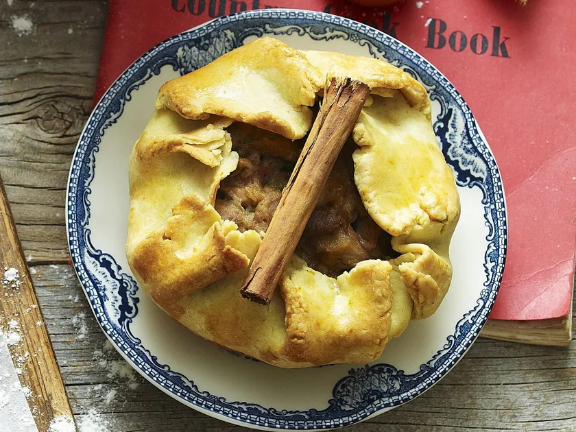 Chinese duck & five-spice pies