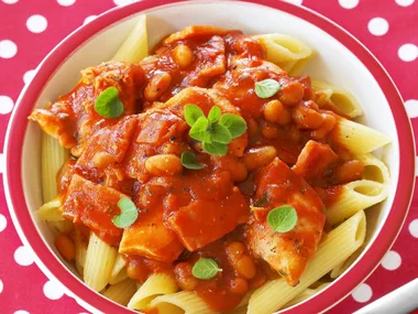 SPICY CHICKEN AND BEANS