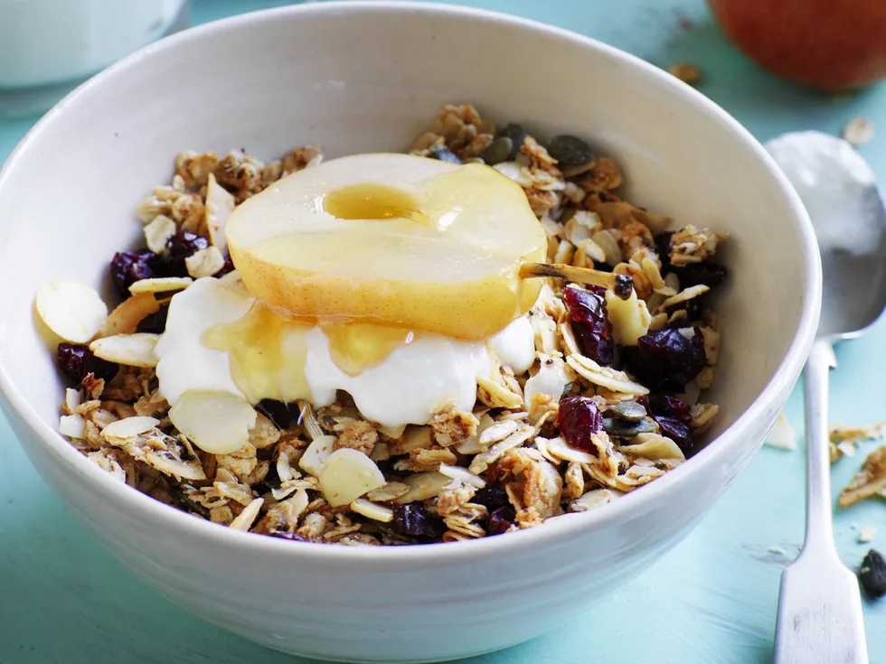 muesli with poached pears & yoghurt