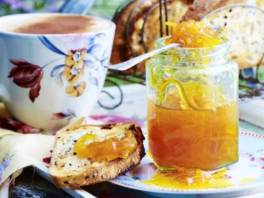 orange, coriander and ginger marmalade