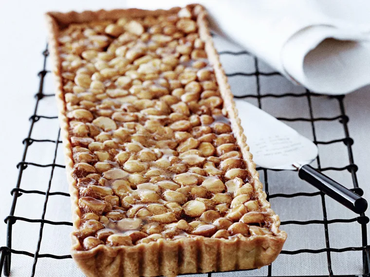 macadamia golden syrup tart