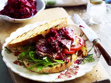 caramelised onion and beetroot relish