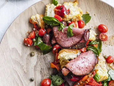 ROAST BEEF & PANZANELLA SALAD