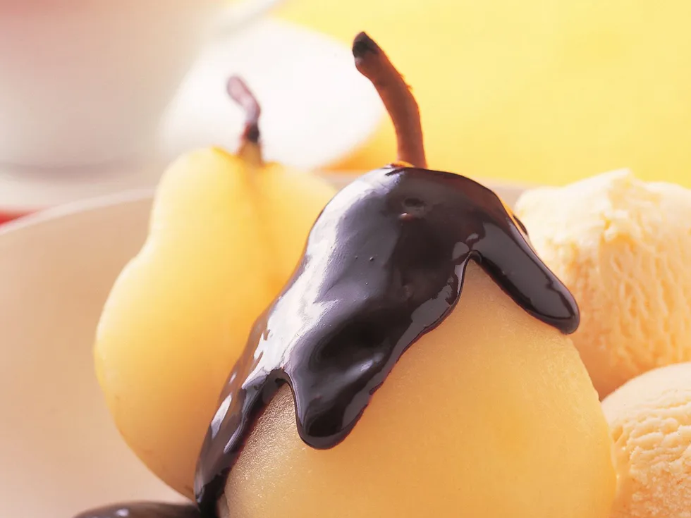 poached pears with chocolate cream