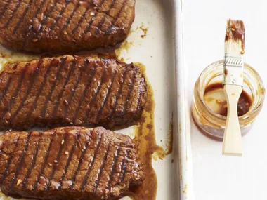 SMOKY BARBECUE BEEF STEAKS