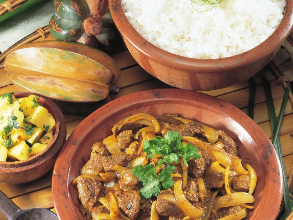 quick lamb curry with mango relish