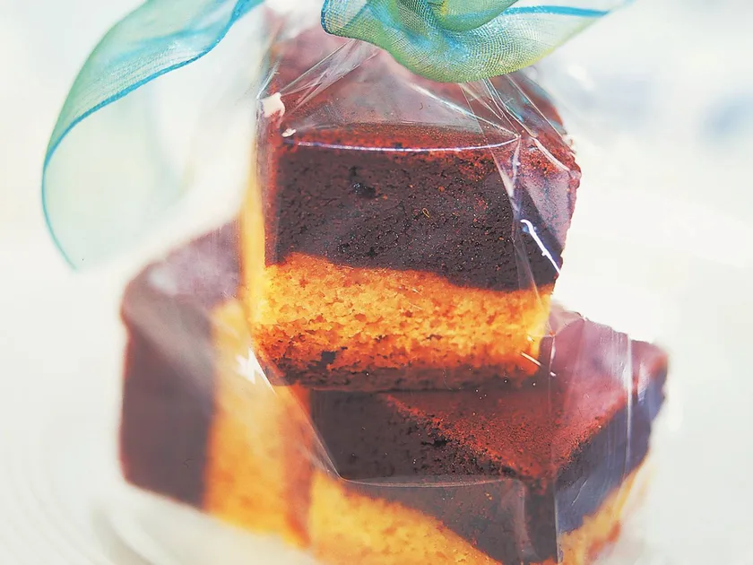 Two-tone fudge brownies