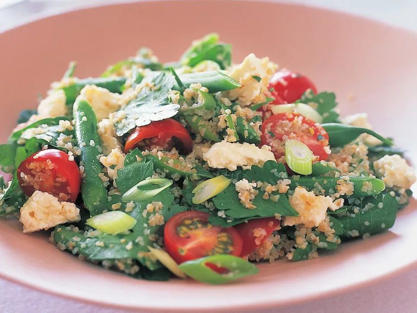 Burghul and feta salad