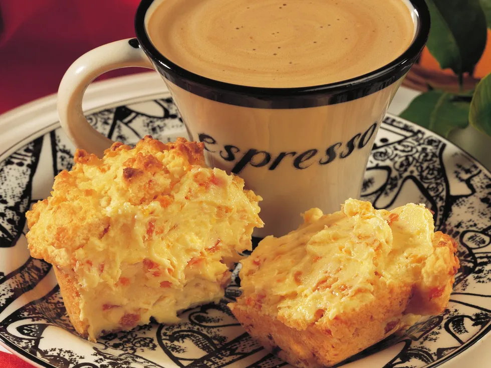 apricot buttermilk muffins