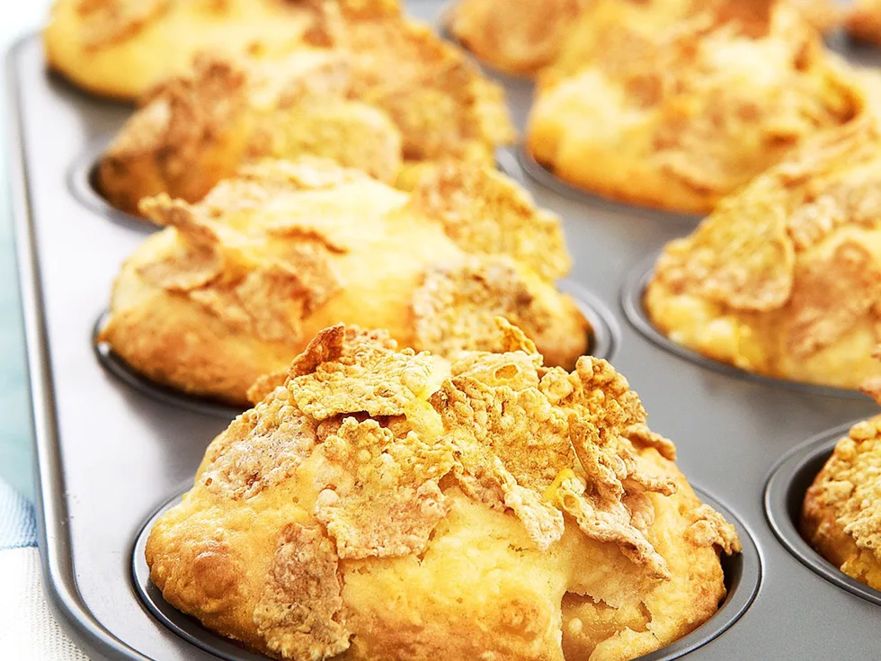 crunchymango & coconut muffins
