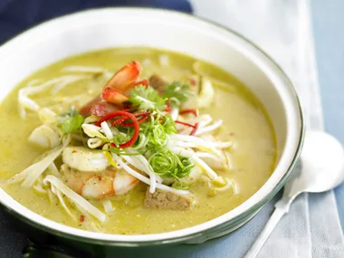 prawn and scallop laksa