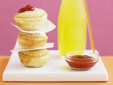 mini chicken pies