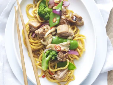 chicken, noodle and mushroom stir-fry