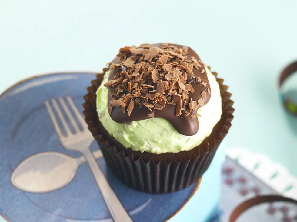 CHOCOLATE PEPPERMINT CAKES