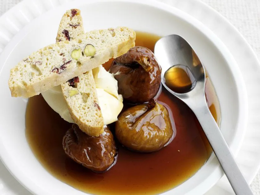Marsala-poached figs