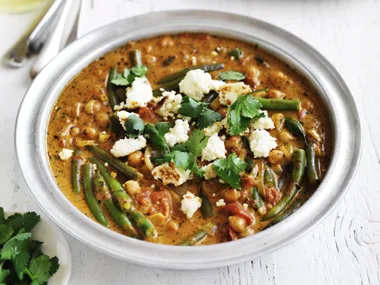PANEER AND VEGETABLE CURRY