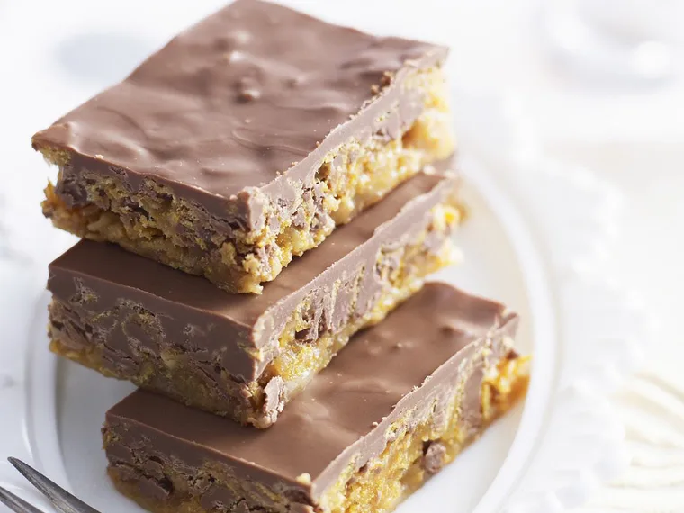 nutty cornflake slice