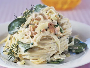 Salmon and fennel spaghetti
