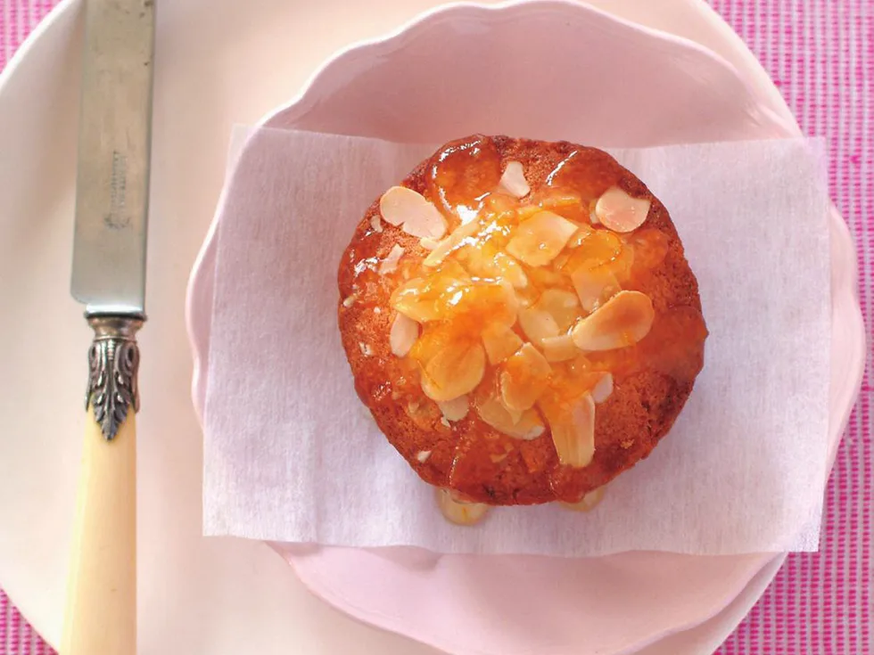 Marmalade almond muffins
