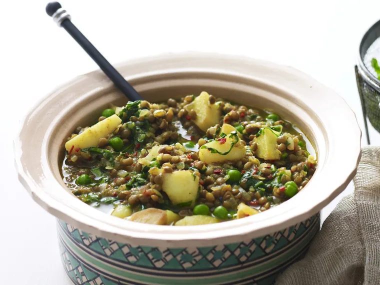 curried lentils with peas and potato