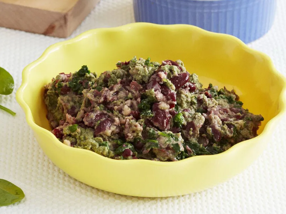 red kidney beans, beef and spinach