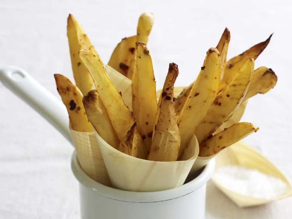 potato wedges with sun-dried tomato