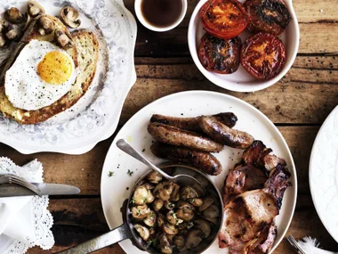 cooked english breakfast