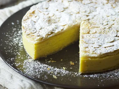 VANILLA CUSTARD PIE
