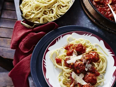 PORK&VEALMEATBALLS WITH FENNEL