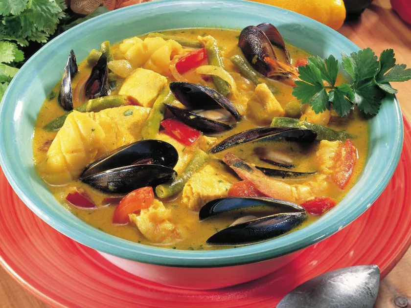 Mixed seafood coconut curry