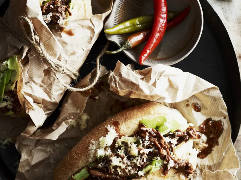 Pulled beef with barbecue sauce