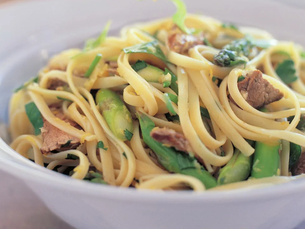 linguine with lamb, asparagus and gremolata