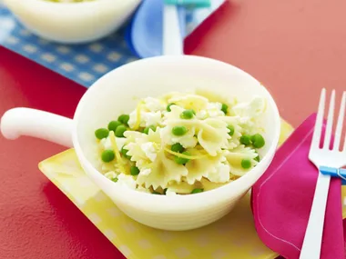 farfalle with ricotta and peas