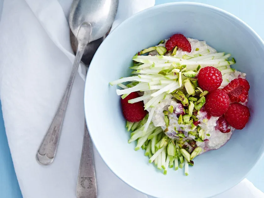 Raspberry and pistachio bircher muesli