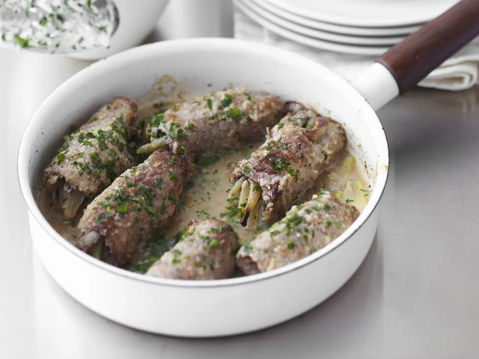 veal and fennel rolls with horseradish mash