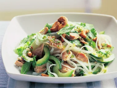 chinese barbecued duck salad