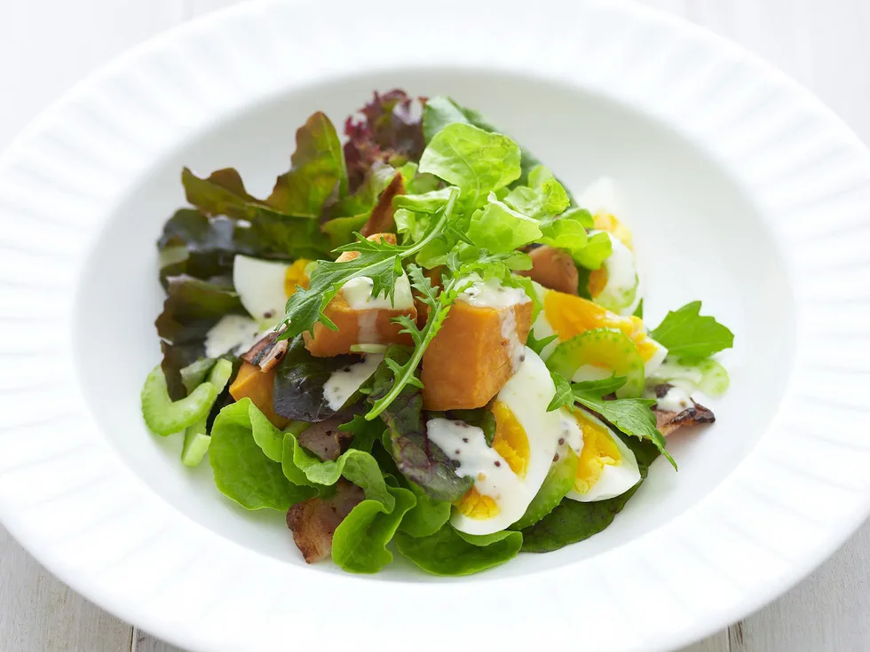 egg & bacon salad