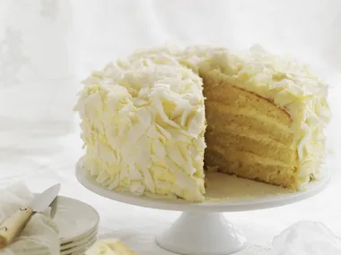 creamy coconut cake
