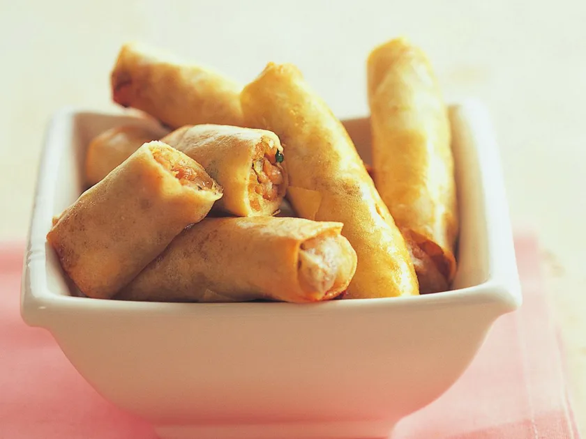 Oven-baked spring rolls