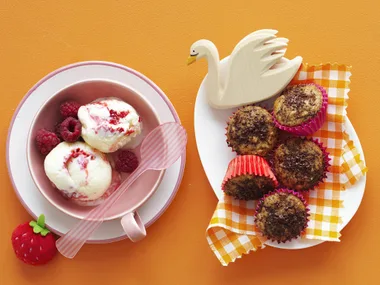 mini chocolate muffins